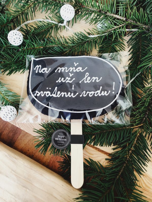 Na mňa už len svätenú vodu!